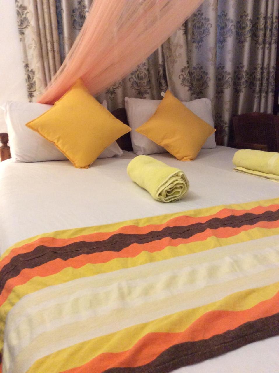Yoho R K Tourist Villa Negombo Extérieur photo